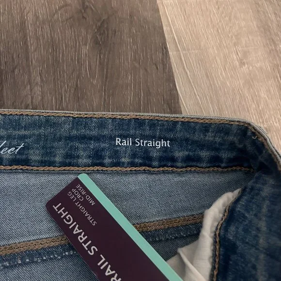 Gloria Vanderbilt Rail Straight Jeans - Picture 5 of 6
